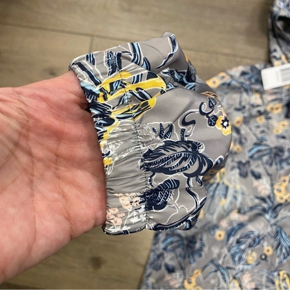 Vera bradley Rainforest Toile packable rainjacket NWT medium grey blue floral - Picture 5 of 13